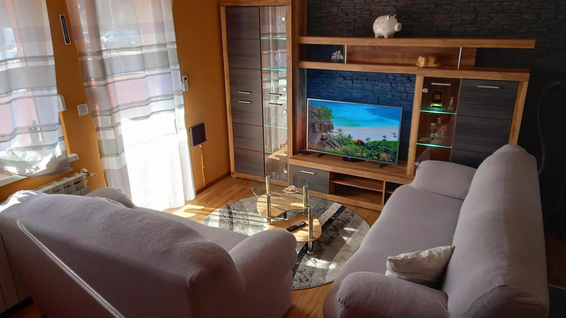 PUY Apartman Barbara 아파트